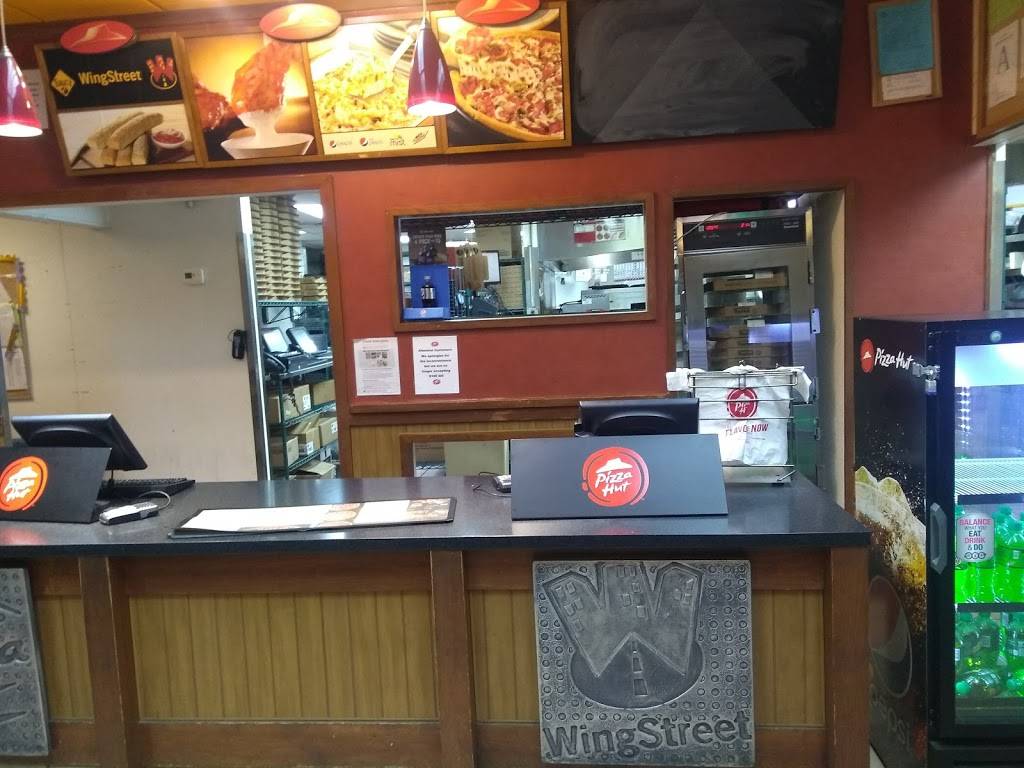 Pizza Hut | meal takeaway | 950 Hyde Park Ave, Hyde Park, MA 02136, USA | 6179102101 OR +1 617-910-2101