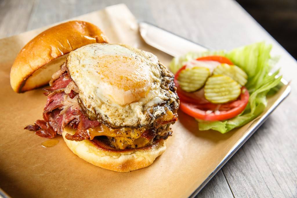 Jimmy Ps Burgers & More | restaurant | 1201 Piper Blvd #11, Naples, FL 34110, USA | 2395141800 OR +1 239-514-1800