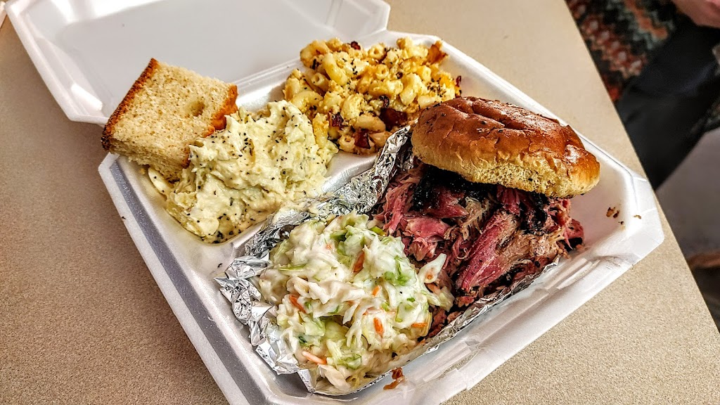 Creekside Market & BBQ | restaurant | 302 State St, Bowling Green, KY 42101, USA | 9792048993 OR +1 979-204-8993