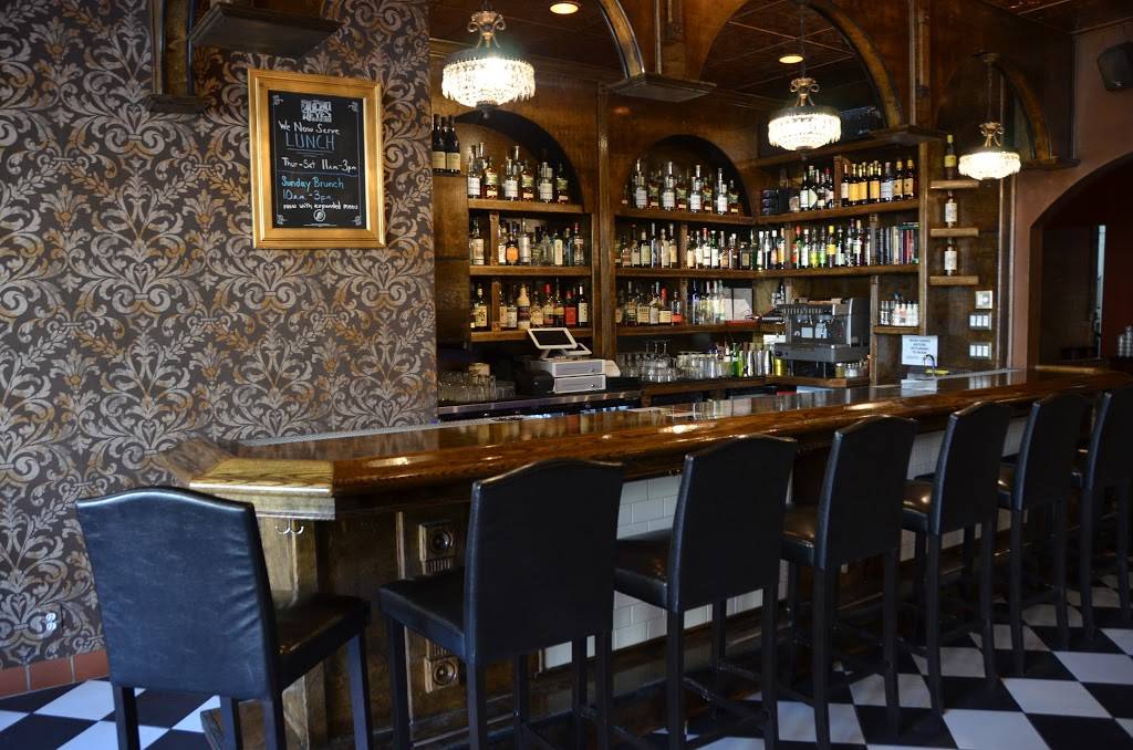 Lucky Joes Tosa | restaurant | 1427 Underwood Ave, Wauwatosa, WI 53213, USA | 4142699981 OR +1 414-269-9981