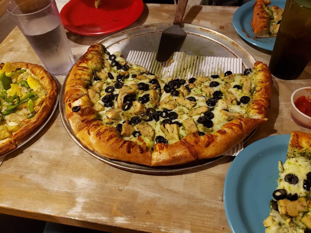 Village Pizza | restaurant | 3200 La Orilla Rd NW E-2, Albuquerque, NM 87120, USA | 5052193766 OR +1 505-219-3766