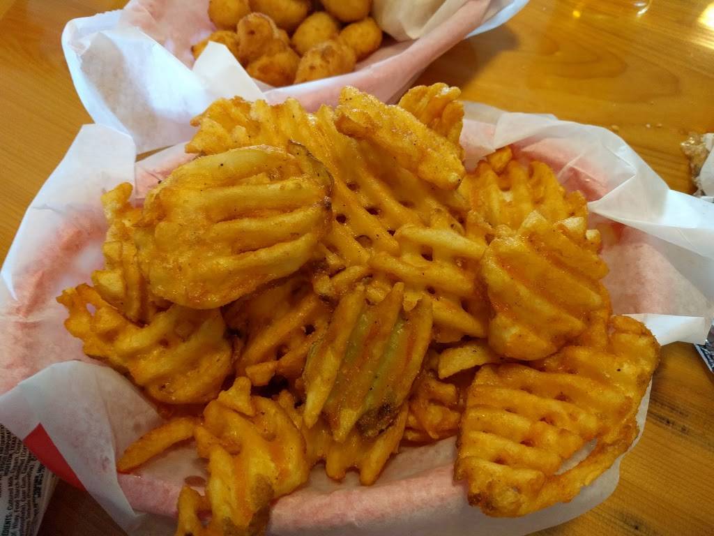 Drift Inn | restaurant | 1535 S Ashland Ave, De Pere, WI 54115, USA | 9203365929 OR +1 920-336-5929