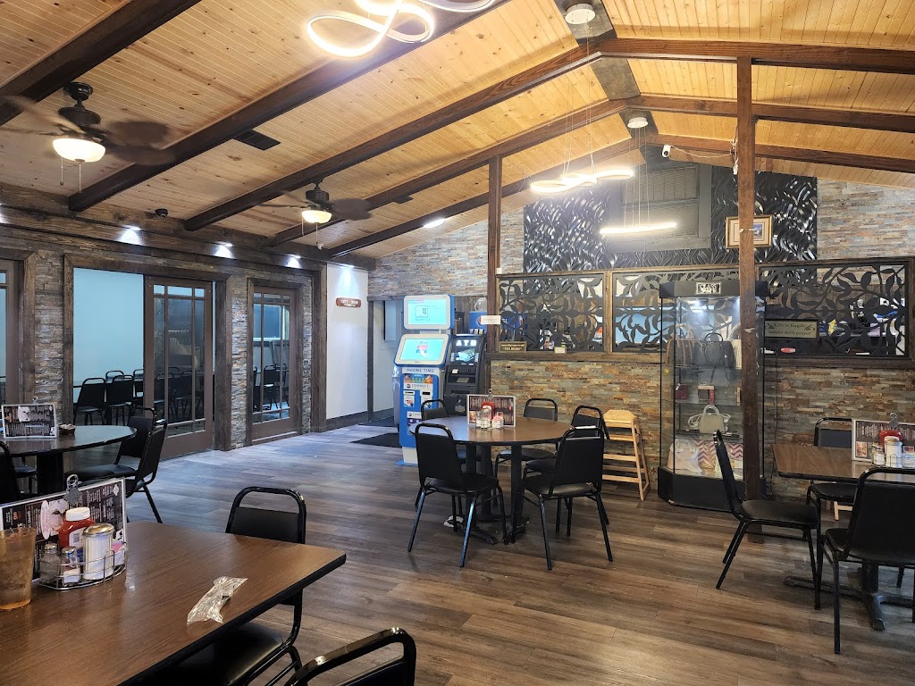 Normans 44 Restaurant | restaurant | 1643 US-371, Prescott, AR 71857, USA | 8708872269 OR +1 870-887-2269