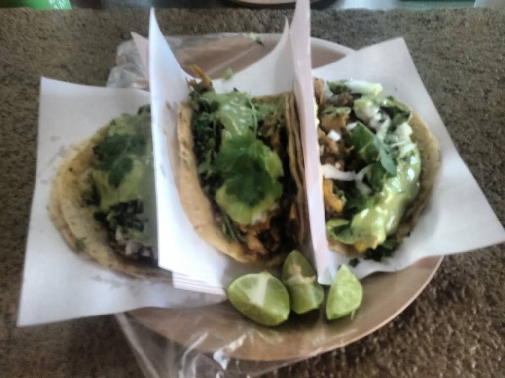 Carnitas | restaurant | 3, Av de los Insurgentes 8061, Cerro Colorado, 22223 Tijuana, B.C., Mexico | 016642805515 OR +52 664 280 5515