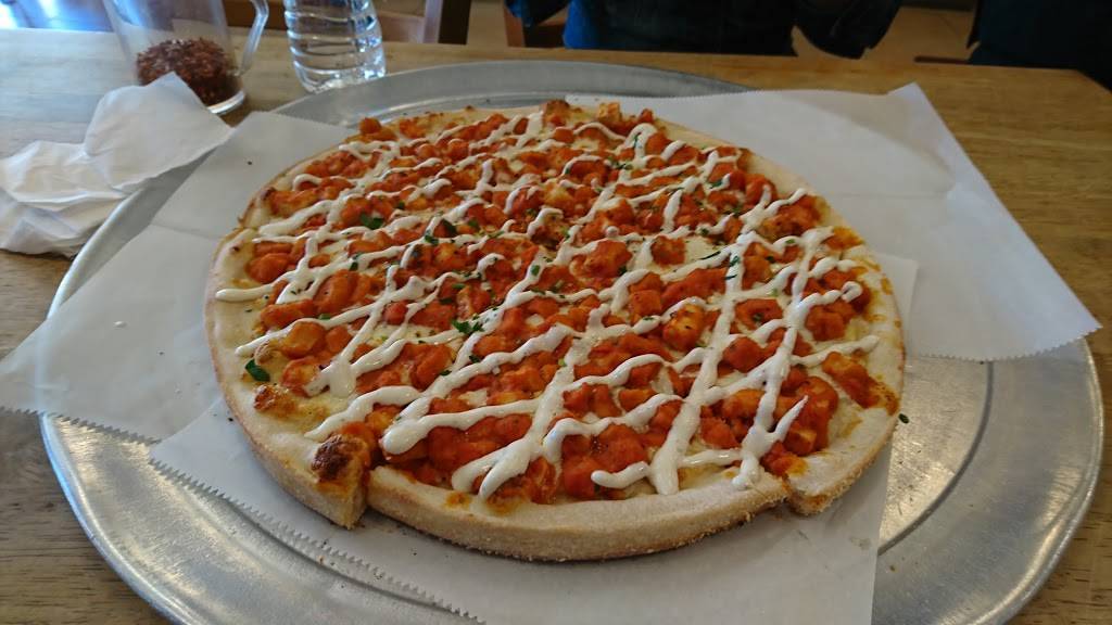 Gotham Pizza | meal takeaway | 144 9th Ave, New York, NY 10011, USA | 2129898858 OR +1 212-989-8858