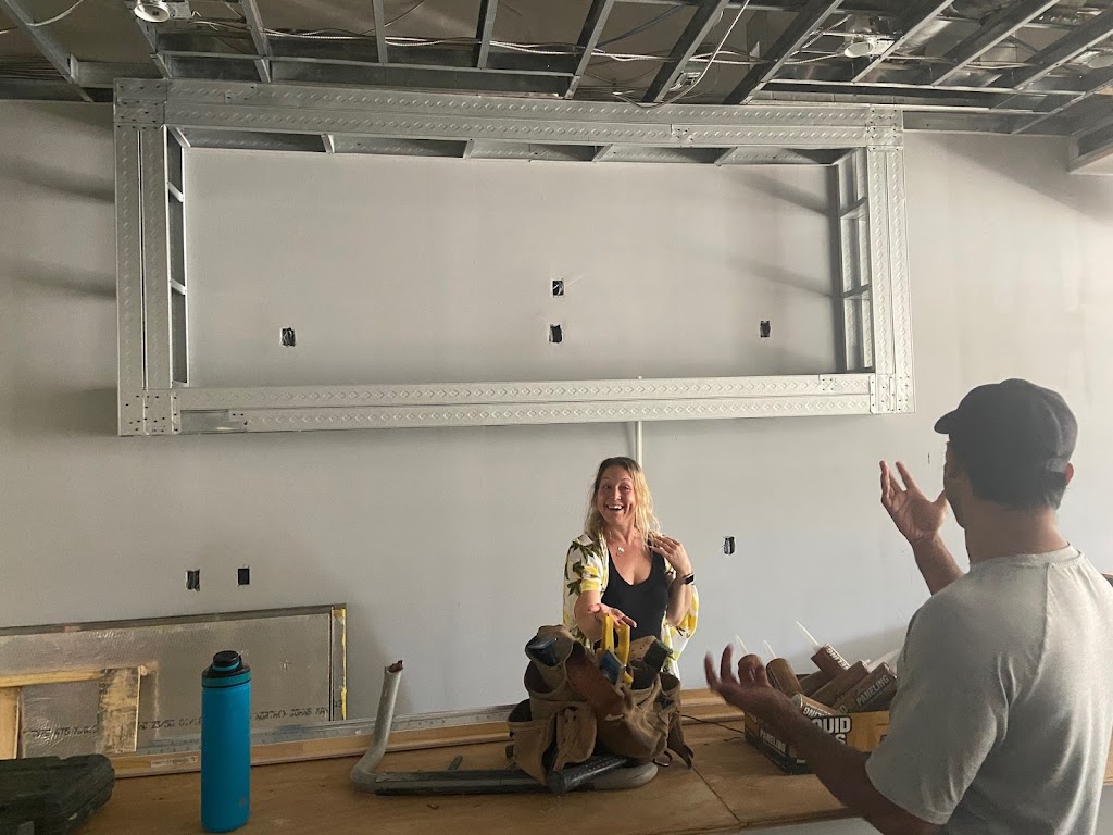 Hangry Burger | restaurant | 6699G Frontier Dr, Springfield, VA 22150, USA | 5713718477 OR +1 571-371-8477