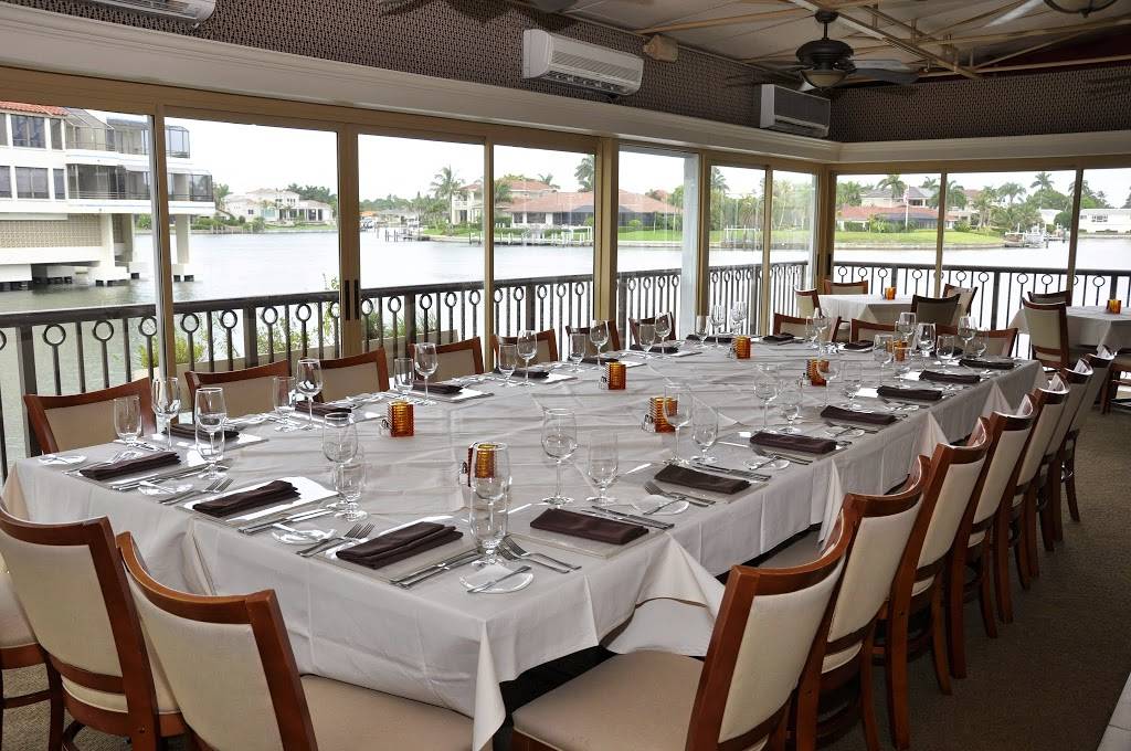 M Waterfront Grille | restaurant | The Village on Venetian Bay, 4300 Gulf Shore Blvd N, Naples, FL 34103, USA | 2392634421 OR +1 239-263-4421