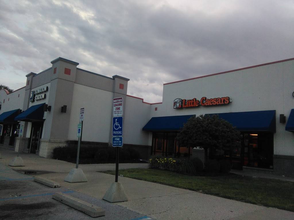 Little Caesars Pizza | meal takeaway | 2600 W Sylvania Ave, Toledo, OH 43613, USA | 4194728476 OR +1 419-472-8476