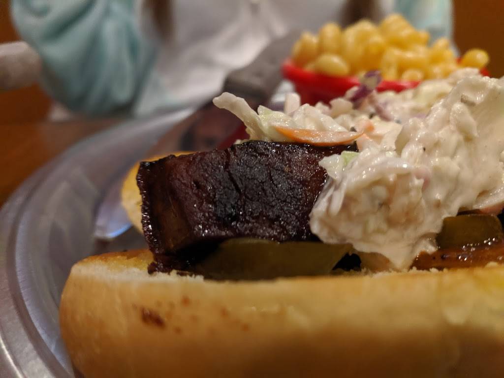 Yesdog Grill | restaurant | 226 S Main St, Jonesboro, AR 72401, USA | 8709380025 OR +1 870-938-0025