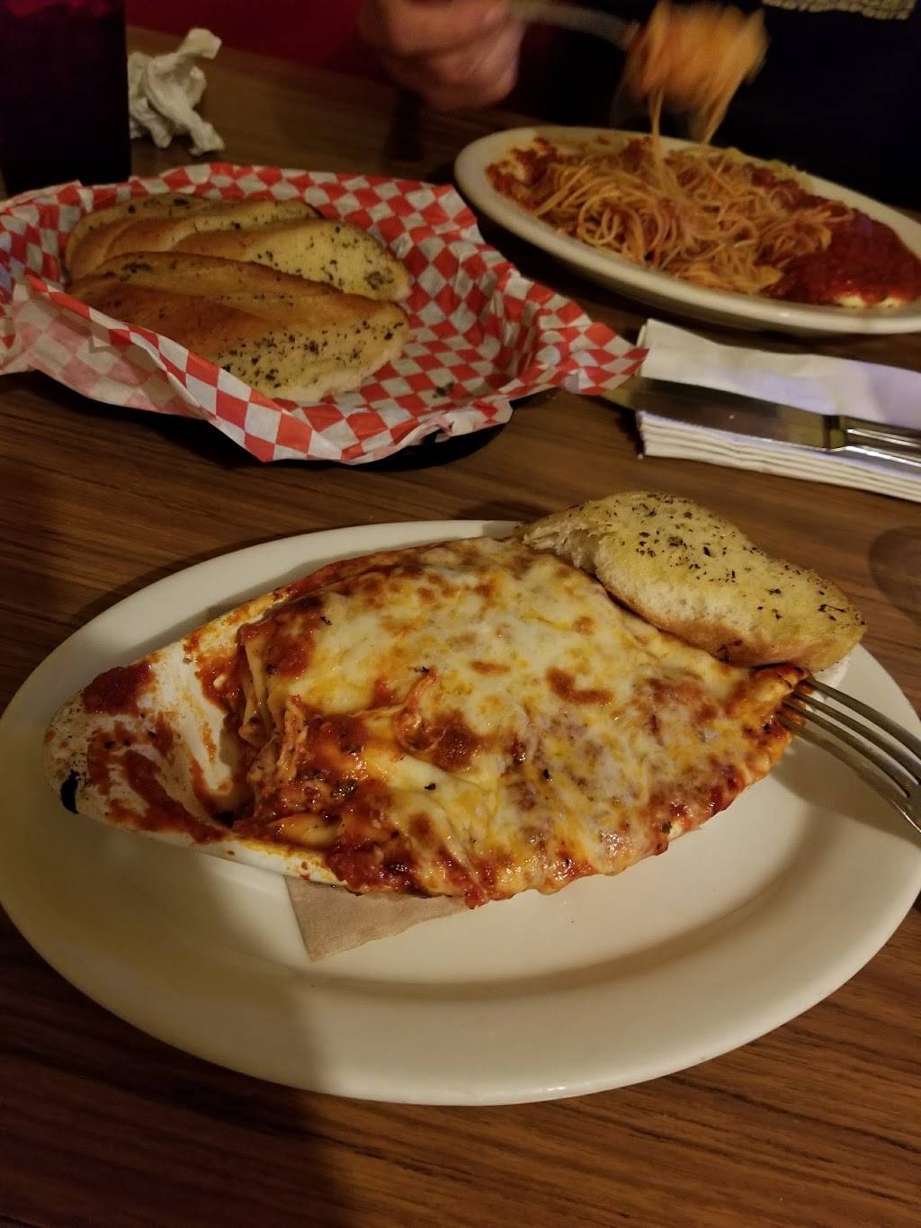 Guys Italian Restaurant | restaurant | 5970 W Ramsey St, Banning, CA 92220, USA | 9518459095 OR +1 951-845-9095