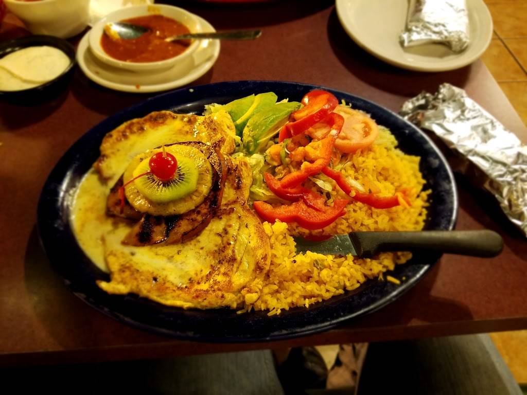 Cazadores | restaurant | 1701 N Main St, Suffolk, VA 23434, USA | 7579239440 OR +1 757-923-9440