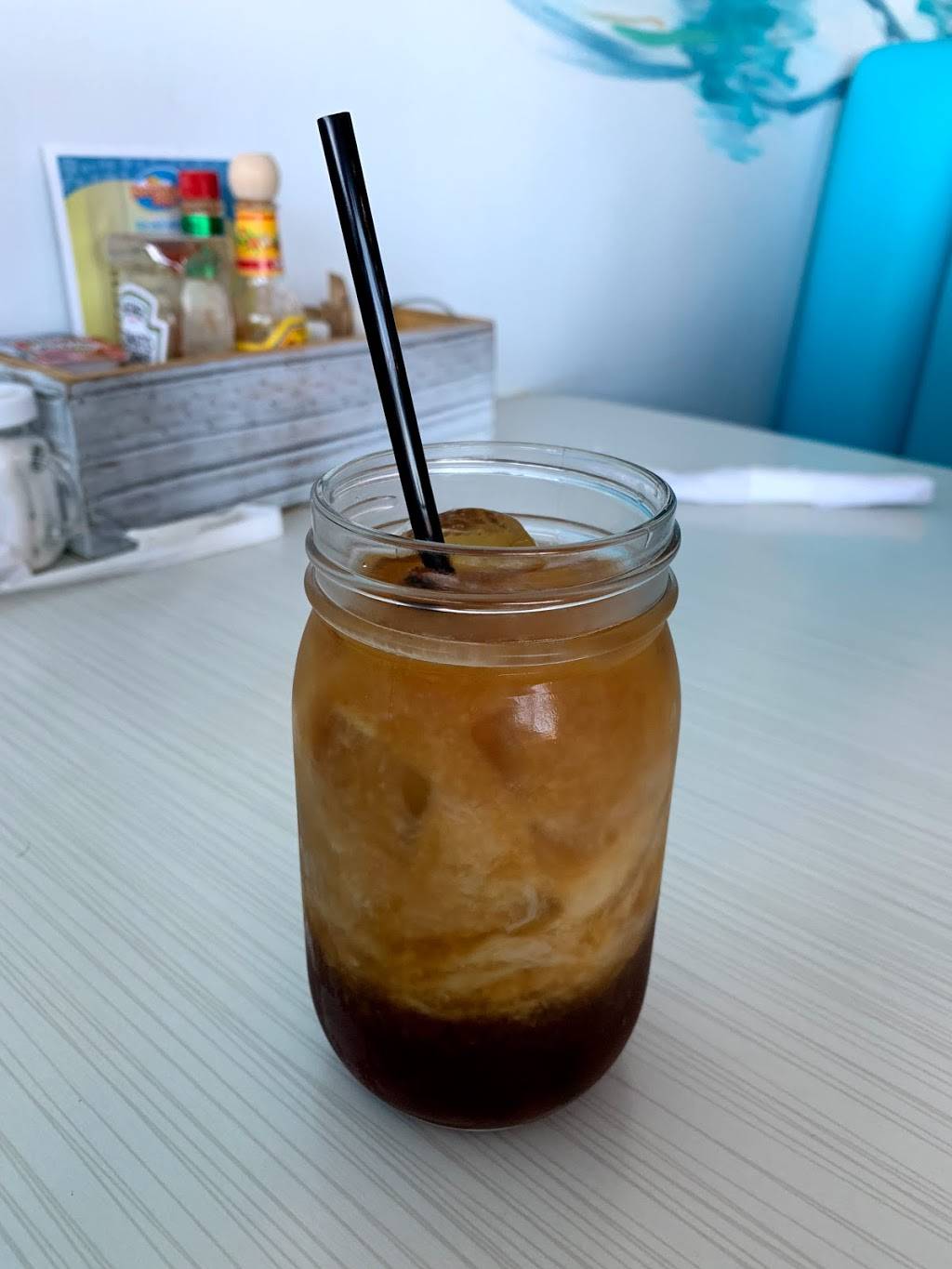 The Breakfast Joynt | restaurant | 6245 E Bell Rd, Scottsdale, AZ 85254, USA | 4806649373 OR +1 480-664-9373