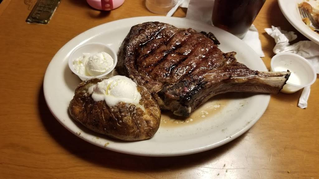 Texas Roadhouse | restaurant | 113 Market St, Winchester, VA 22603, USA | 5406677620 OR +1 540-667-7620