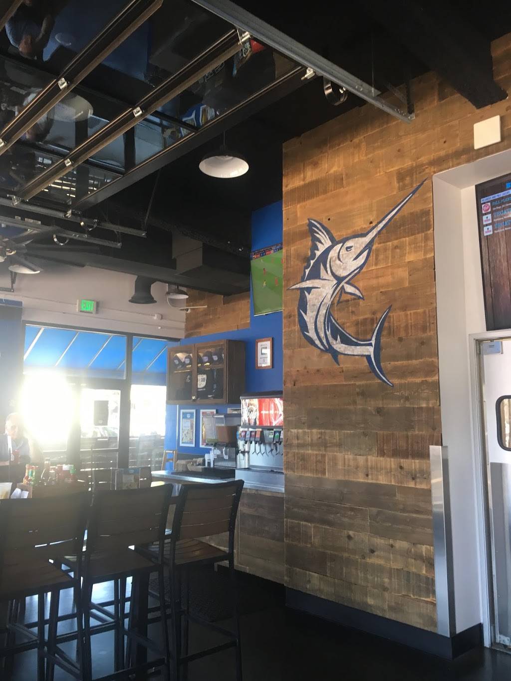 Point Loma Fish Shop | restaurant | 1110 Rosecrans St ste 100, San Diego, CA 92106, USA | 6197567778 OR +1 619-756-7778