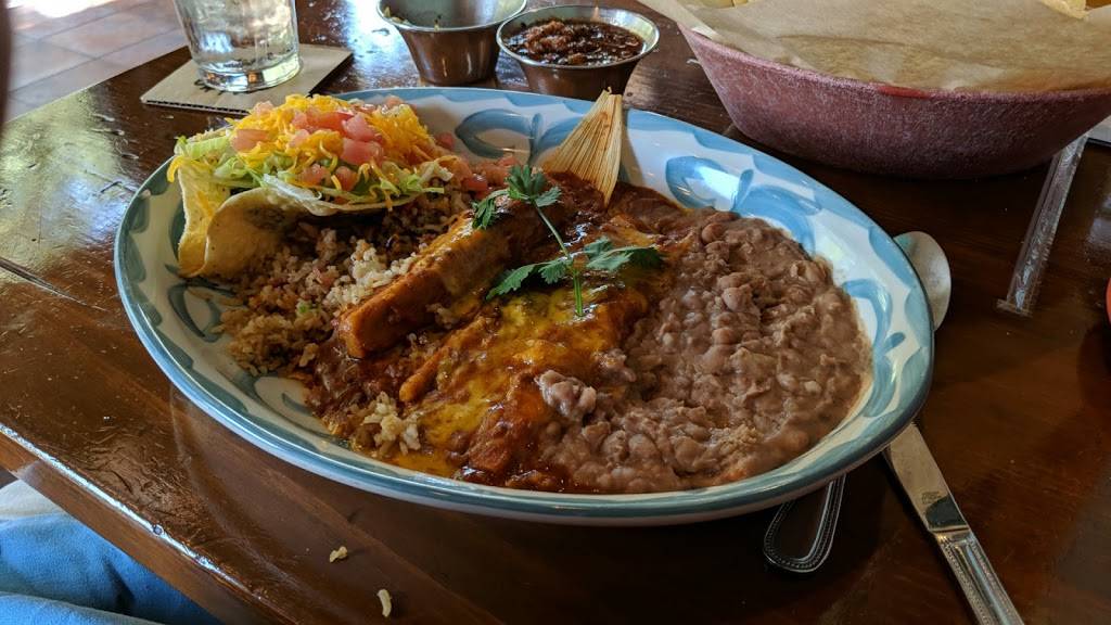 Lupe Tortilla | restaurant | 5482 Farm to Market 1960 Rd W, Houston, TX 77069, USA | 7132310640 OR +1 713-231-0640