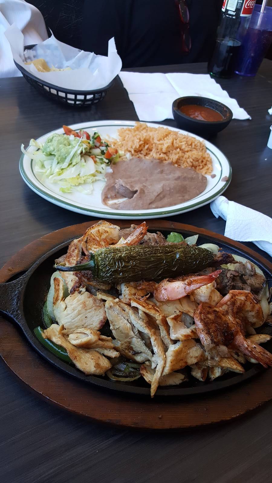 Tepatitlan Mexican Grill | restaurant | 4720 N Main St, Houston, TX 77009, USA | 7138624124 OR +1 713-862-4124