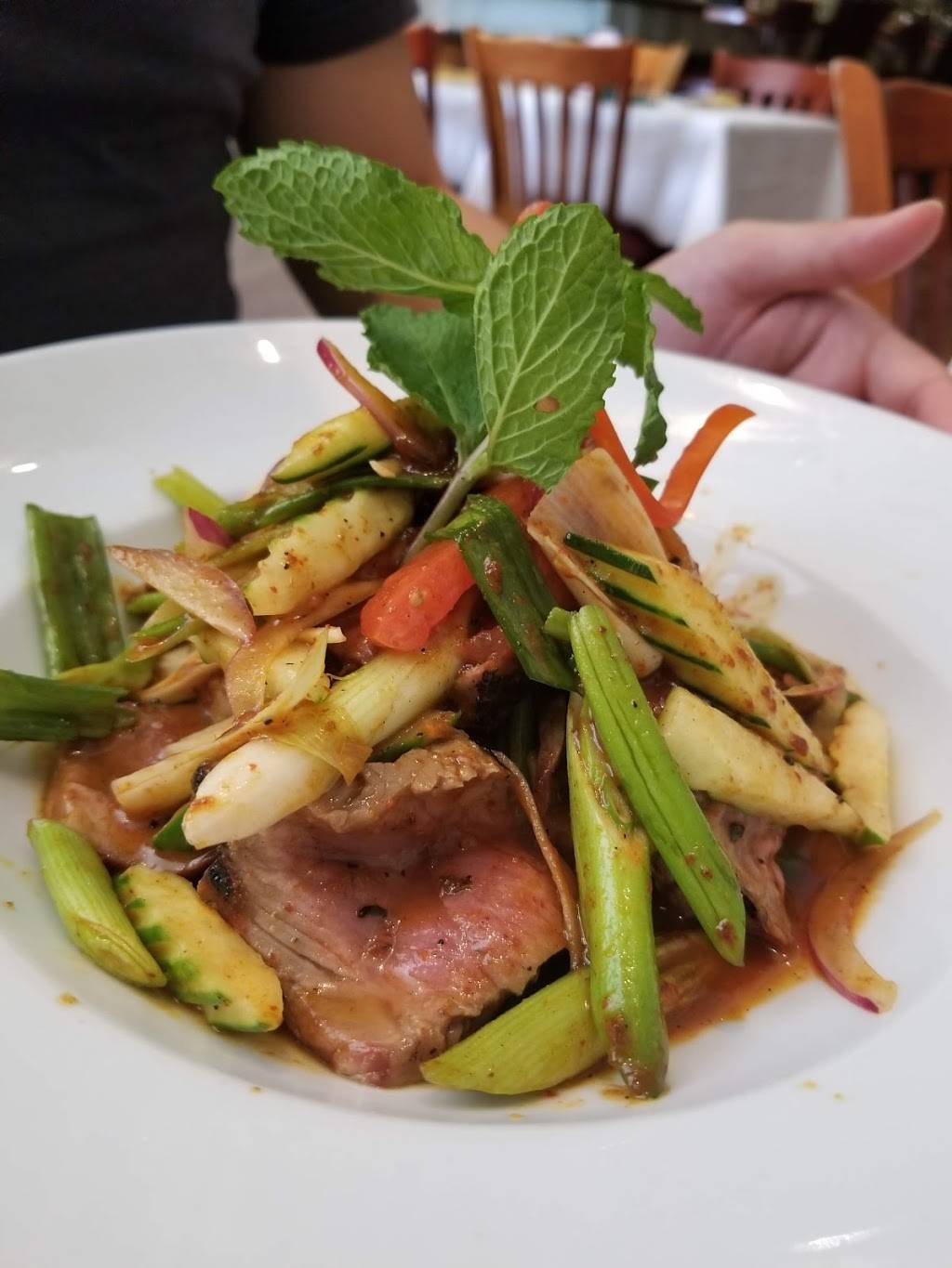 Erawan | restaurant | 42-31 Bell Blvd, Bayside, NY 11361, USA | 7184282112 OR +1 718-428-2112