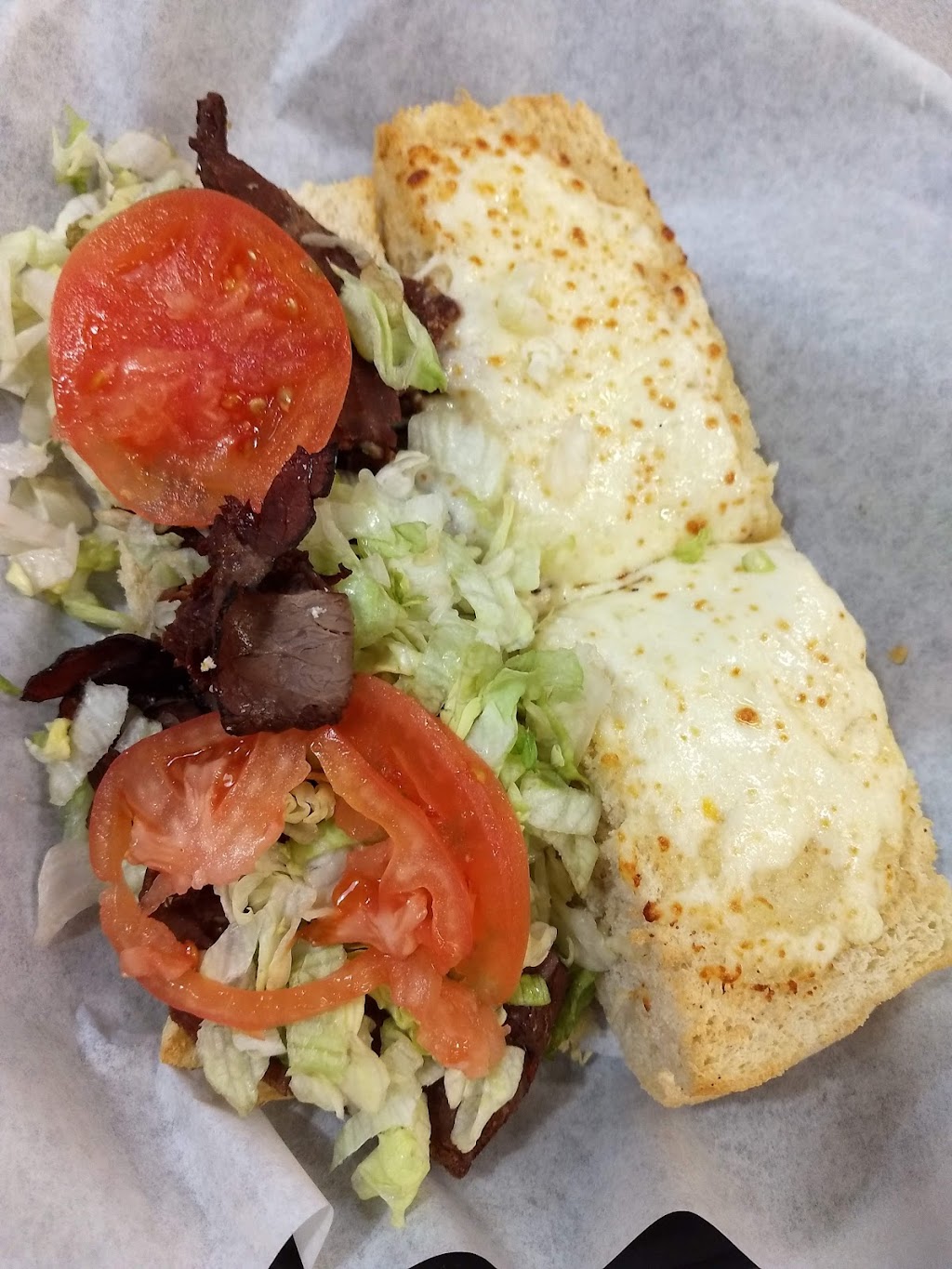 Santinos Pizza & Grinders | restaurant | 4745 US-90, Milton, FL 32571, USA | 8505644790 OR +1 850-564-4790