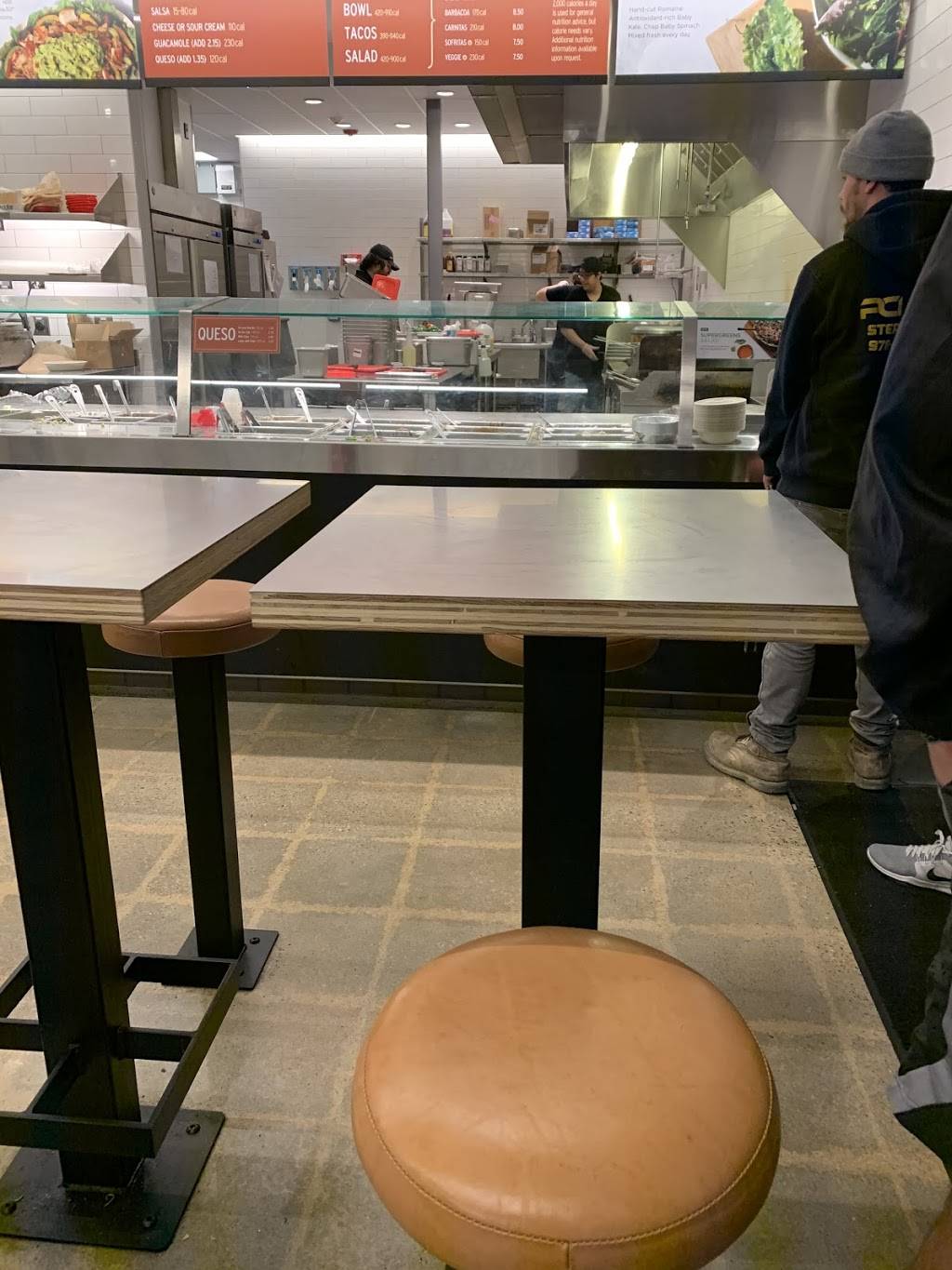 Chipotle Mexican Grill | restaurant | 252 Mill St # A, Leominster, MA 01453, USA | 9784014807 OR +1 978-401-4807