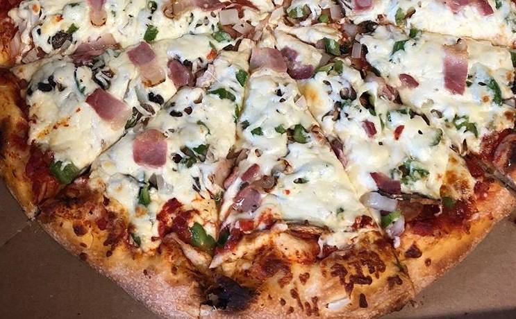 Laterna Dining Room | restaurant | 6301 Yonge St, North York, ON M2M 3X7, Canada | 4162212501 OR +1 416-221-2501