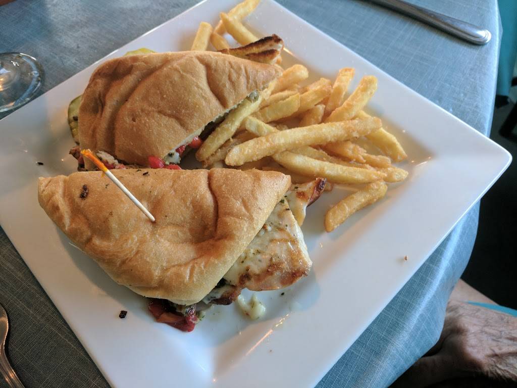 Tuckerton Beach Grille | restaurant | 1000 S Green St, Tuckerton, NJ 08087, USA | 6092943600 OR +1 609-294-3600