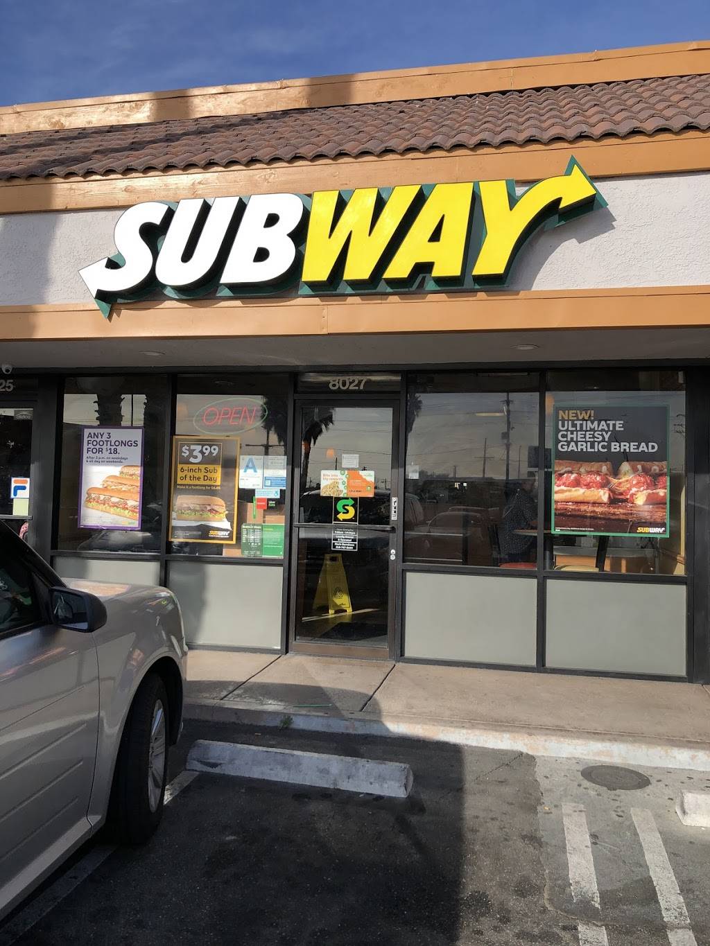 Subway Restaurants | restaurant | 8027 Lankershim Blvd, North Hollywood, CA 91605, USA | 8187678600 OR +1 818-767-8600