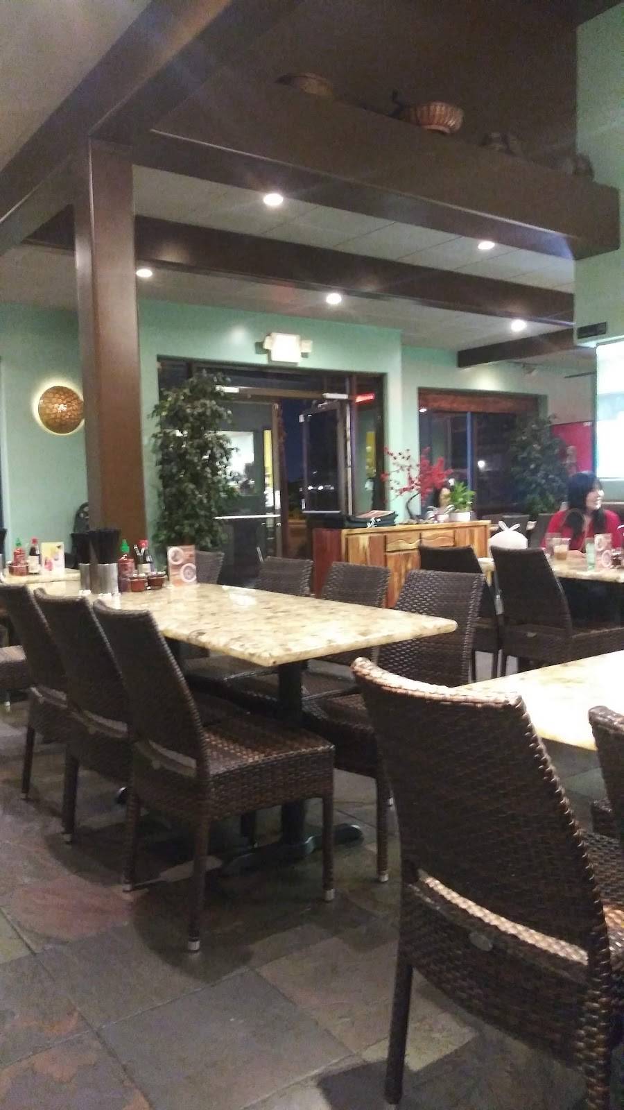 Jenni Pho Restaurant | restaurant | 7855 S Rainbow Blvd, Las Vegas, NV 89139, USA | 7022690348 OR +1 702-269-0348