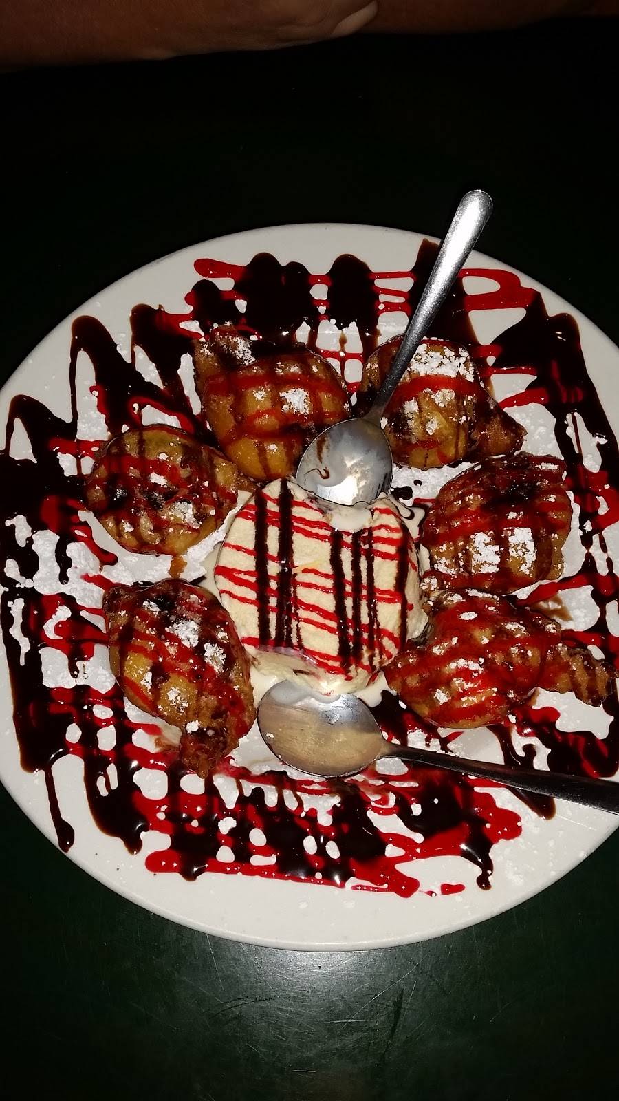 Gators Dockside Gainesville | restaurant | 3842 W Newberry Rd #1a, Gainesville, FL 32607, USA | 3523384445 OR +1 352-338-4445