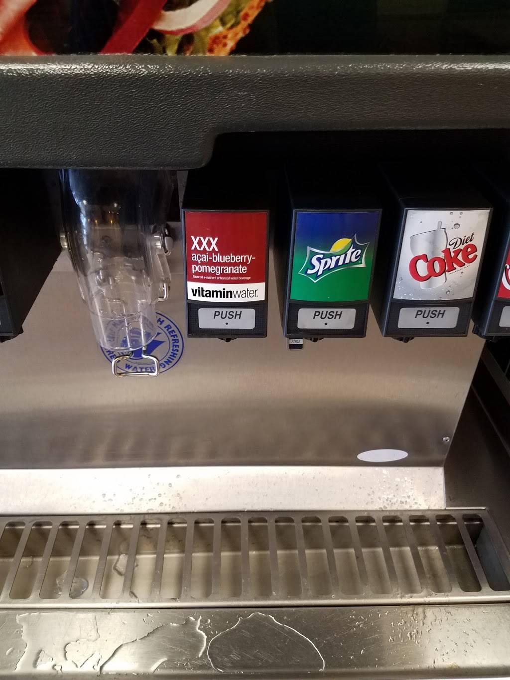 Subway | restaurant | 13048 Fair Lakes Shopping Center, Fairfax, VA 22033, USA | 7032222900 OR +1 703-222-2900