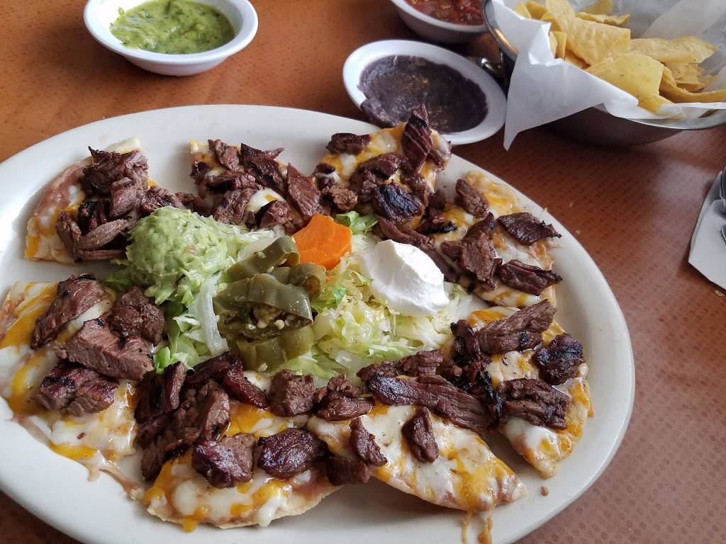Marios Mexican and Salvadorian Restaurant | restaurant | 5404 Lemmon Ave, Dallas, TX 75209, USA | 2145999744 OR +1 214-599-9744