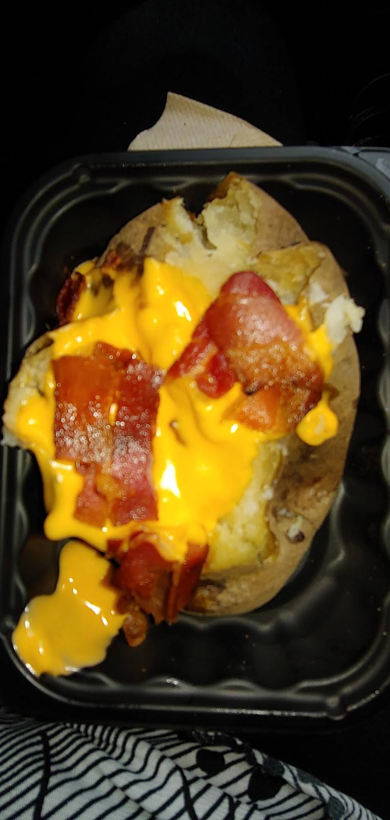 Wendys | restaurant | 1608 S Dixie Fwy, New Smyrna Beach, FL 32168, USA | 3869573813 OR +1 386-957-3813