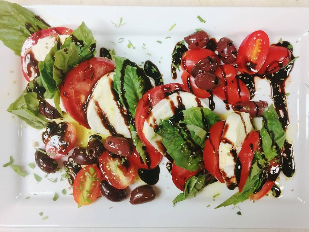 Shakers Bar and Grill | restaurant | 49617 Grand River Ave, Wixom, MI 48393, USA | 2487737927 OR +1 248-773-7927