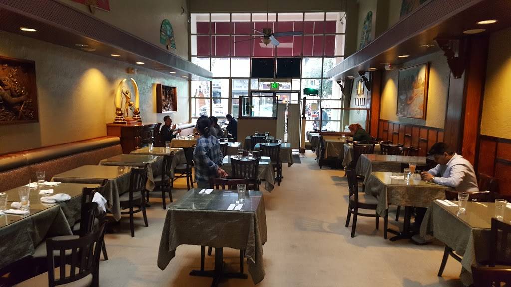 Siam Royal Authentic Thai | restaurant | 338 University Ave, Palo Alto, CA 94301, USA | 6503298129 OR +1 650-329-8129