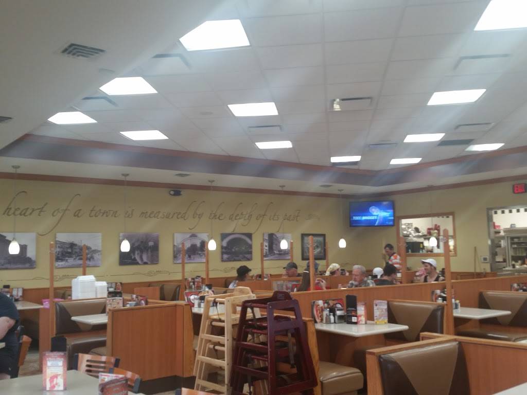 Leos Coney Island | restaurant | Flint, MI 48507, USA | 8107201100 OR +1 810-720-1100