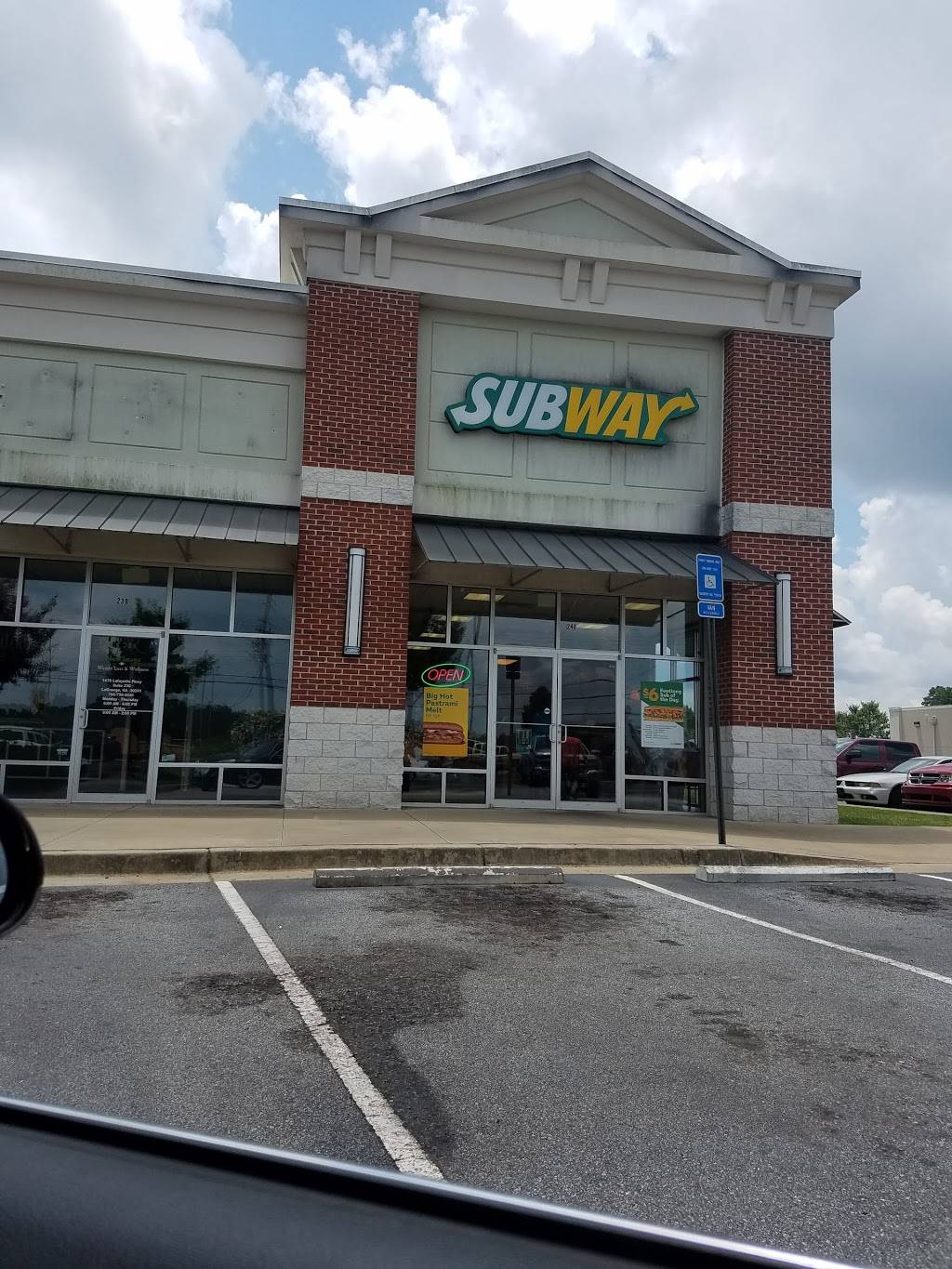 Subway | restaurant | 1470 Lafayette Pkwy, LaGrange, GA 30241, USA | 7068827800 OR +1 706-882-7800