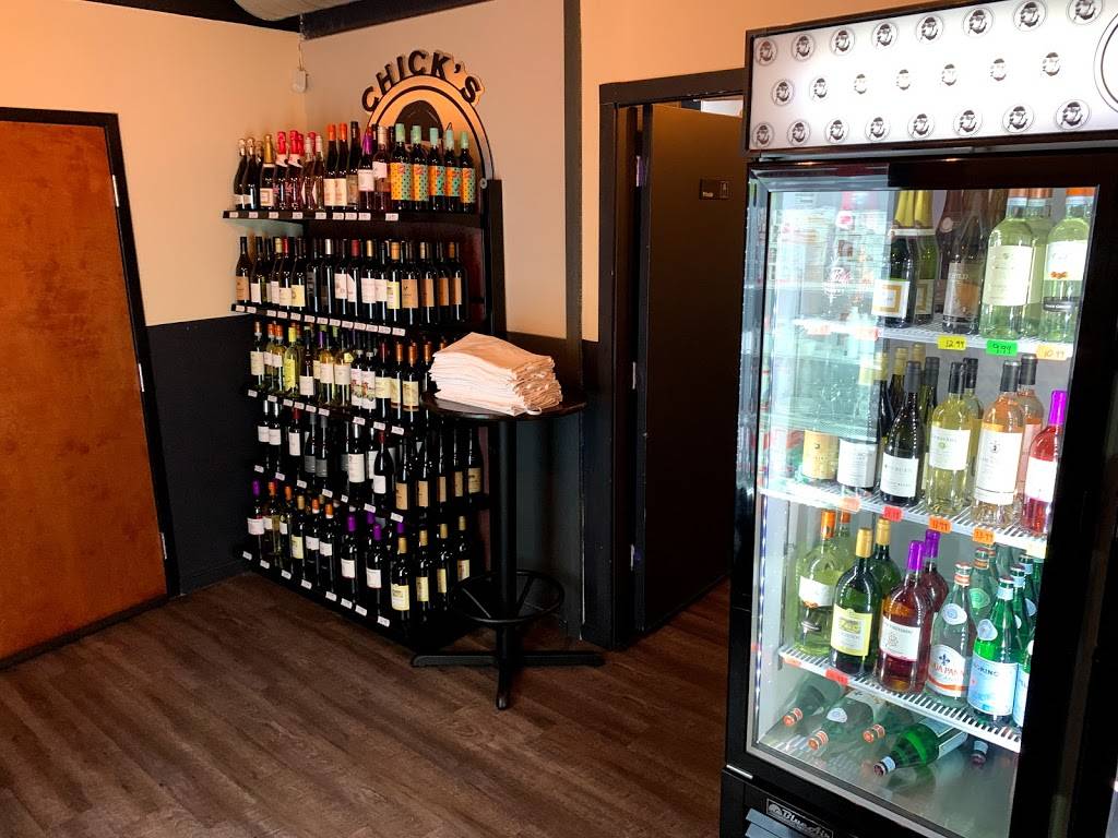 Chicks To-Go | restaurant | 1807 Washington Ave, Philadelphia, PA 19146, USA | 2155462233 OR +1 215-546-2233