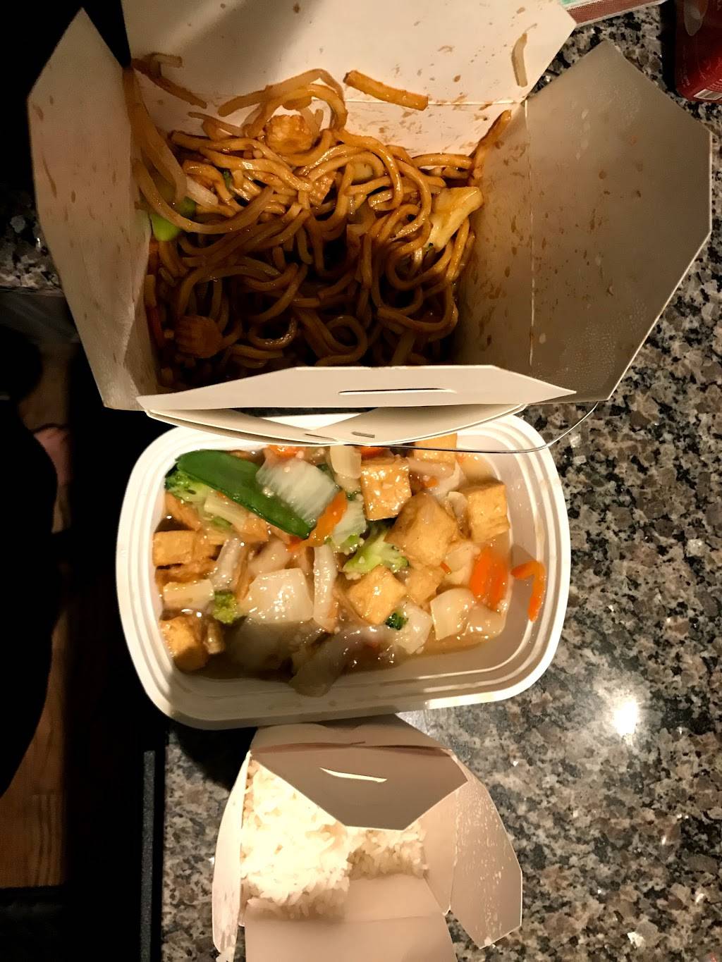 Sums Chop Suey | restaurant | 3753 Dempster Street, Skokie, IL 60076, USA | 8476738818 OR +1 847-673-8818