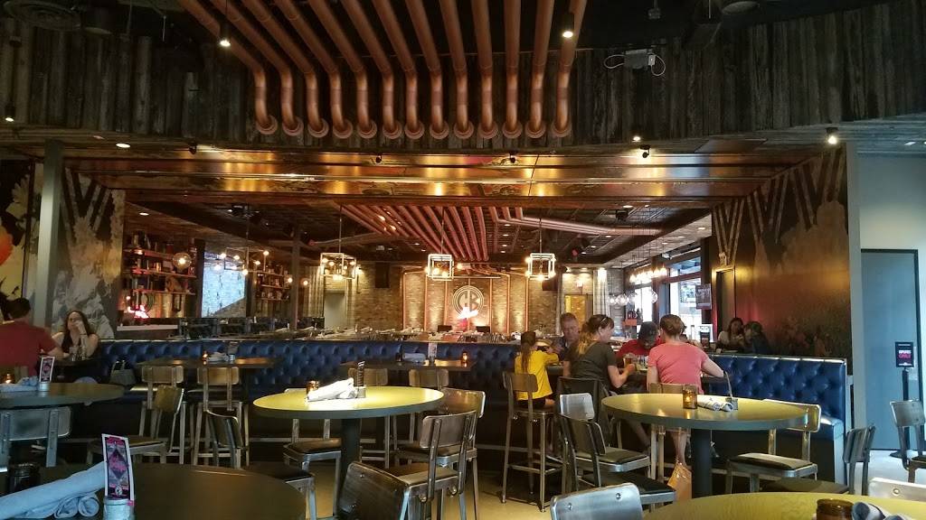 CB Live | restaurant | 21001 N Tatum Blvd, Phoenix, AZ 85050, USA | 6029105161 OR +1 602-910-5161