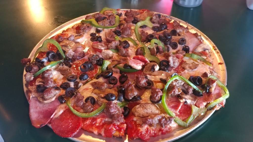 Shakespeares Pizza - West | restaurant | 3304 W Broadway Business Park Ct, Columbia, MO 65203, USA | 5734471202 OR +1 573-447-1202