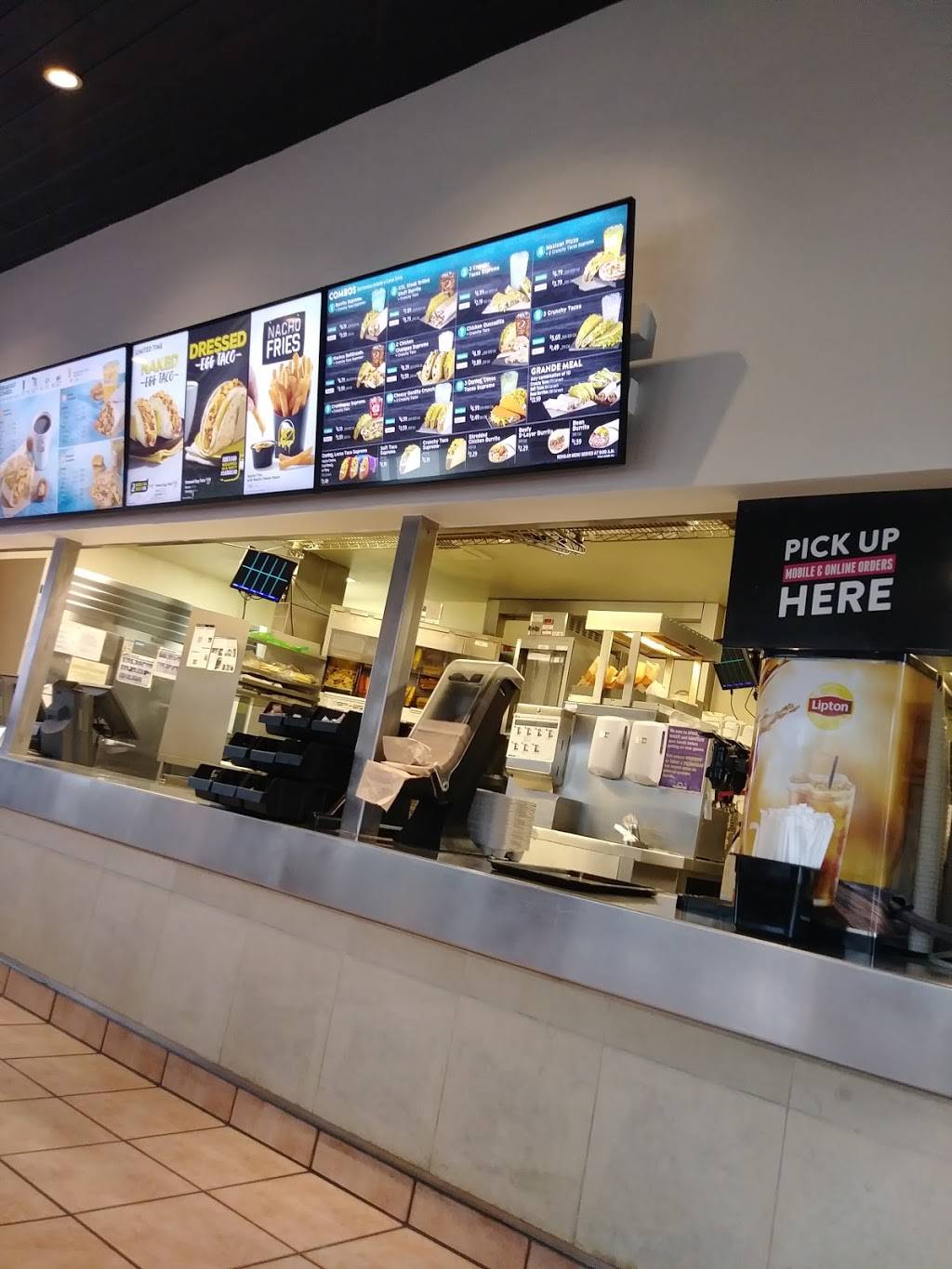 Taco Bell | meal takeaway | 500 E 4th Ave, San Mateo, CA 94401, USA | 6504030395 OR +1 650-403-0395