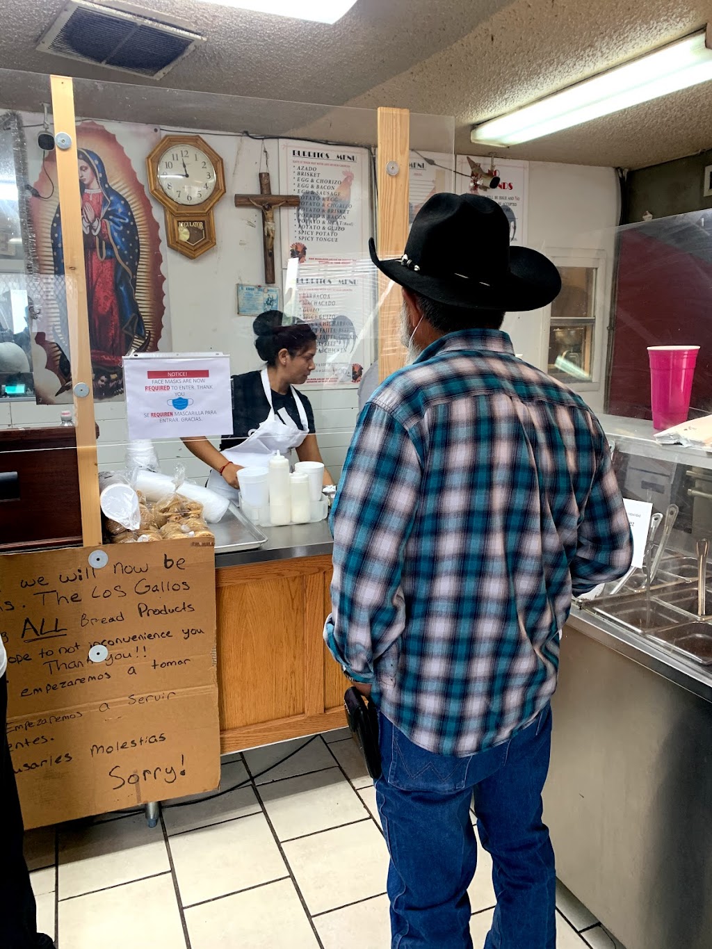 Los Gallos Bakery & Restaurant | restaurant | 2029 Armstrong St, San Angelo, TX 76903, USA | 3252121894 OR +1 325-212-1894