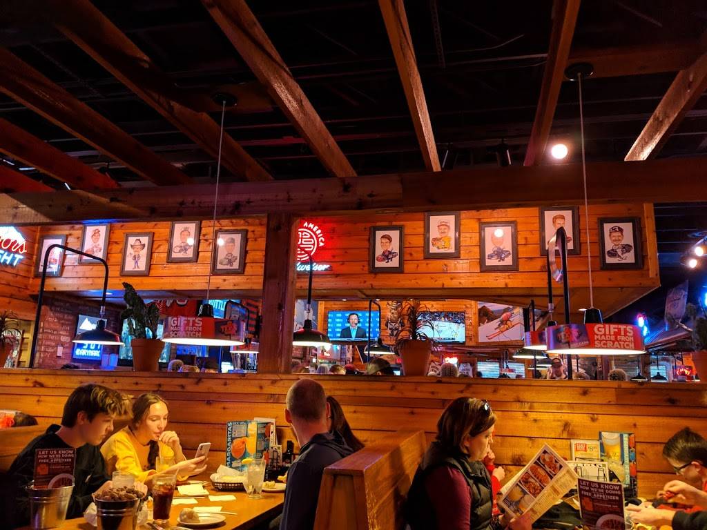 Texas Roadhouse | restaurant | 365 N 500 W, West Bountiful, UT 84087, USA | 8012927427 OR +1 801-292-7427