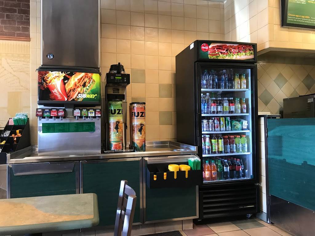 Subway Restaurants | restaurant | 10814 Jefferson Blvd O, Culver City, CA 90230, USA | 3108367827 OR +1 310-836-7827