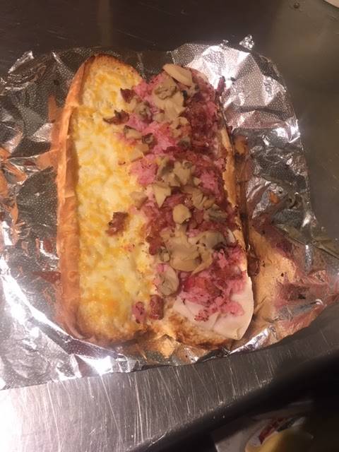 3Ds Pizza + Catering | restaurant | 8696 3rd St, Vestaburg, MI 48891, USA | 9892689699 OR +1 989-268-9699