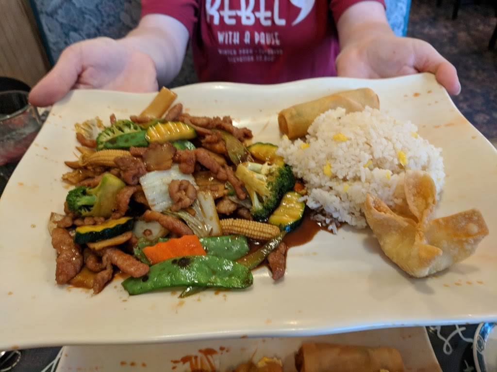 New Hong Kong | restaurant | Cooper Creek Way, Winter Park, CO 80482, USA | 9707269888 OR +1 970-726-9888