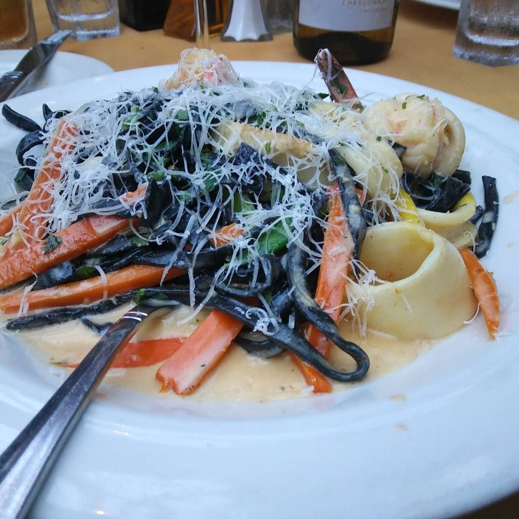 Cafe Piccolo | restaurant | 3222 E Broadway, Long Beach, CA 90803, USA | 5624381316 OR +1 562-438-1316