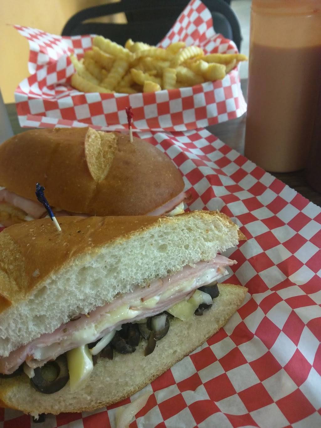 Chestnut Cafe Kent | restaurant | 8009 S 180th St, Kent, WA 98032, USA | 4252515380 OR +1 425-251-5380