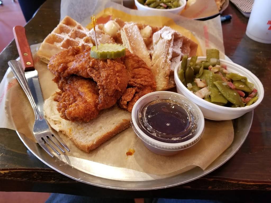 Joellas Hot Chicken Lexington | restaurant | 101 Cochran Rd, Lexington, KY 40502, USA | 8592699593 OR +1 859-269-9593
