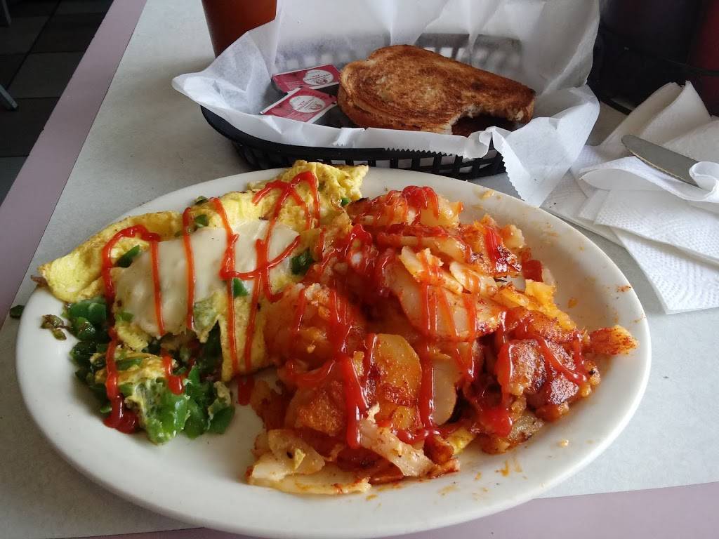 Petes Clown House | restaurant | 3878 Frankford Ave, Philadelphia, PA 19124, USA | 2157441350 OR +1 215-744-1350