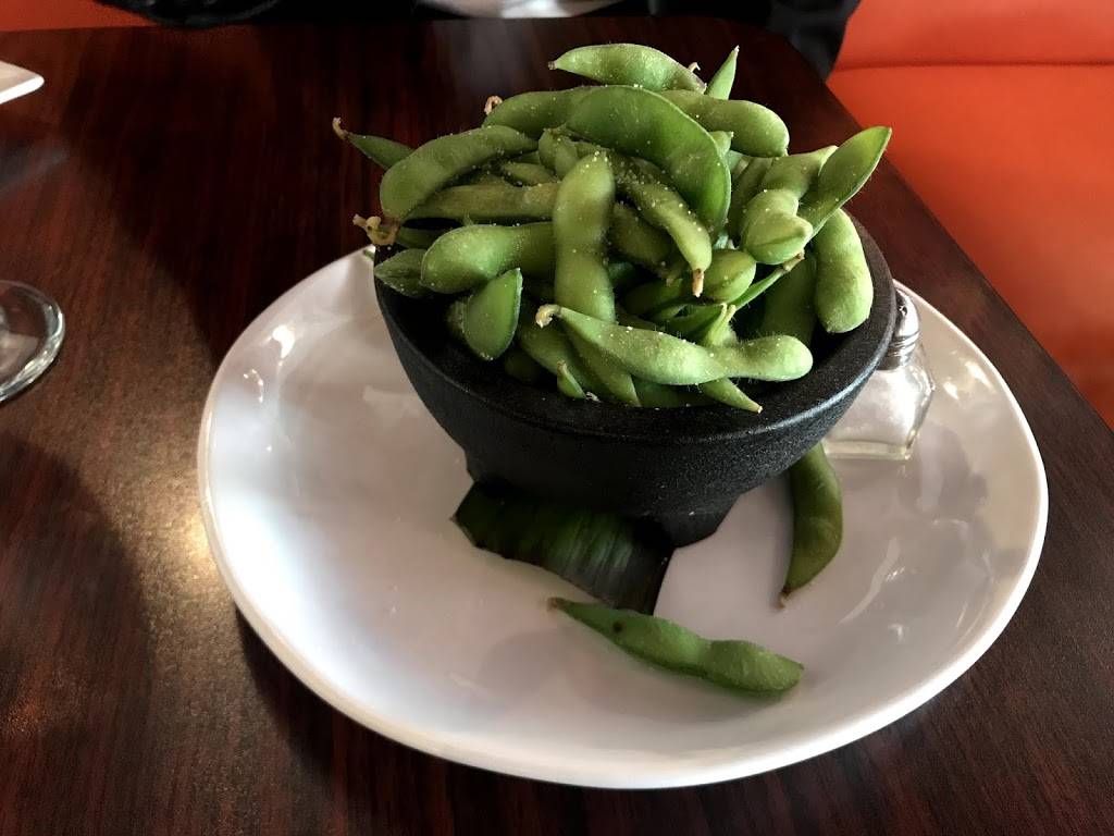 Si Lom Restaurant | restaurant | 3300 Oak Lawn Ave #110, Dallas, TX 75219, USA | 2147800983 OR +1 214-780-0983